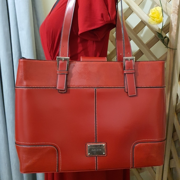 Laura Jones | Shoulder Bag / Laptop Bag | Red | Pre-Owned - Picture 11 of 16